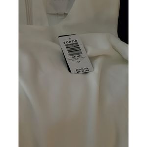 Robe En Dentelle Japna Femme – Taille XS, Neuve Avec étiquettes